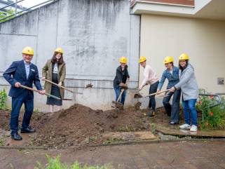 Erster Spatenstich mit Dietmar Hopp Stiftung